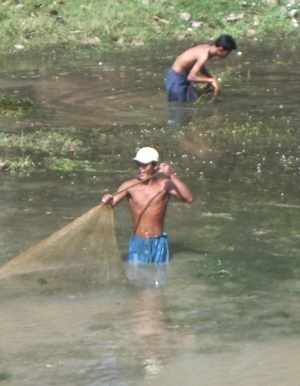 bei den lebensfrohen Fischern in Kambodscha